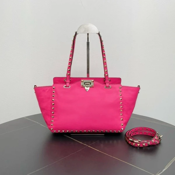 包包/华伦天奴/95新/250829LT0013/C6848591616