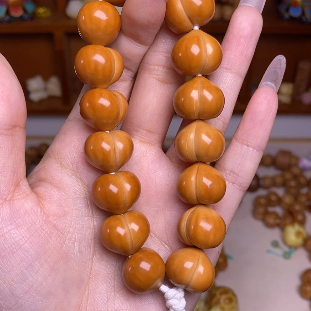 猴头核桃吊坠16➕超大尺寸高定玻璃底柯基屁桃手持