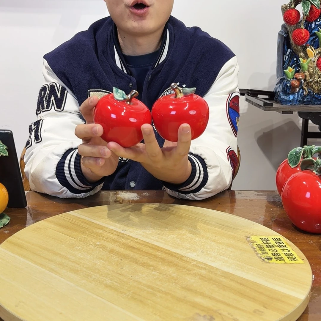 陶瓷苹果罐2的的摆件