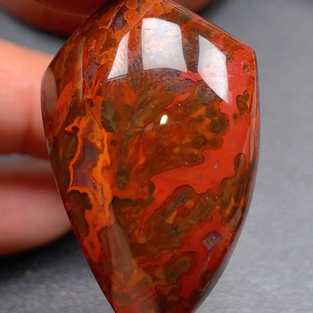 未镶嵌颈饰玛瑙/玉髓老*