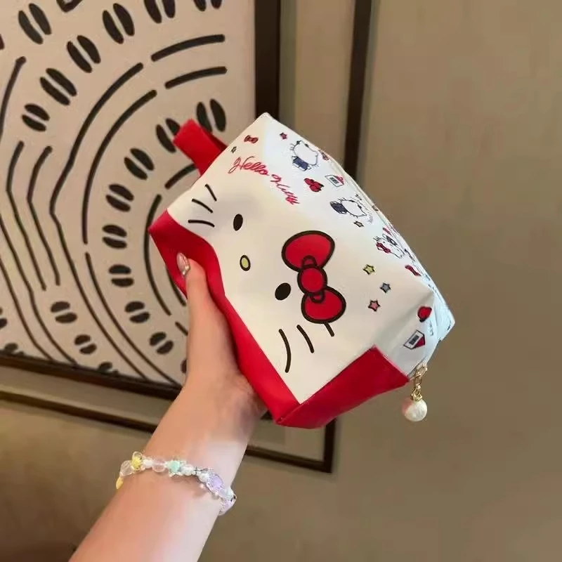 hellokitty化妆包旅行式大容量便携可爱猫咪化妆品收纳包简约卡通