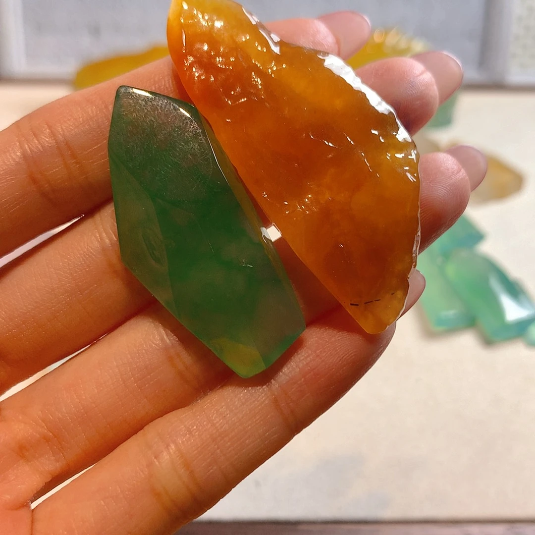 定制翡翠未镶嵌不退不换