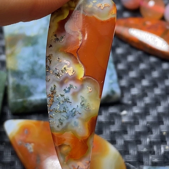 玛瑙/玉髓颈饰未镶嵌官****房