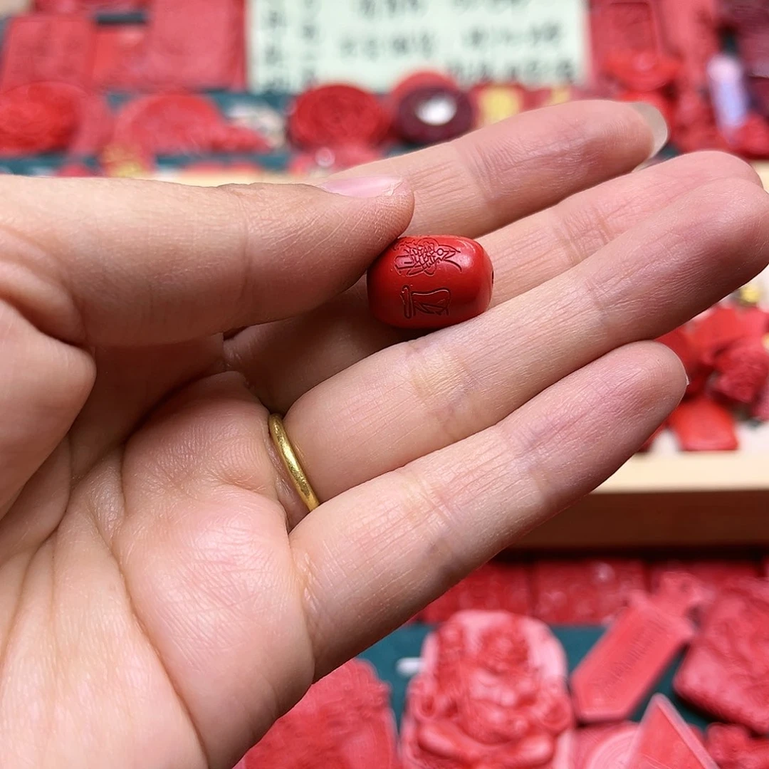 天然辰砂文哲桶珠大号