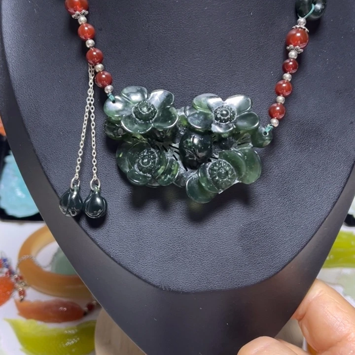 蛇纹石玉未镶嵌吊坠(赠链)