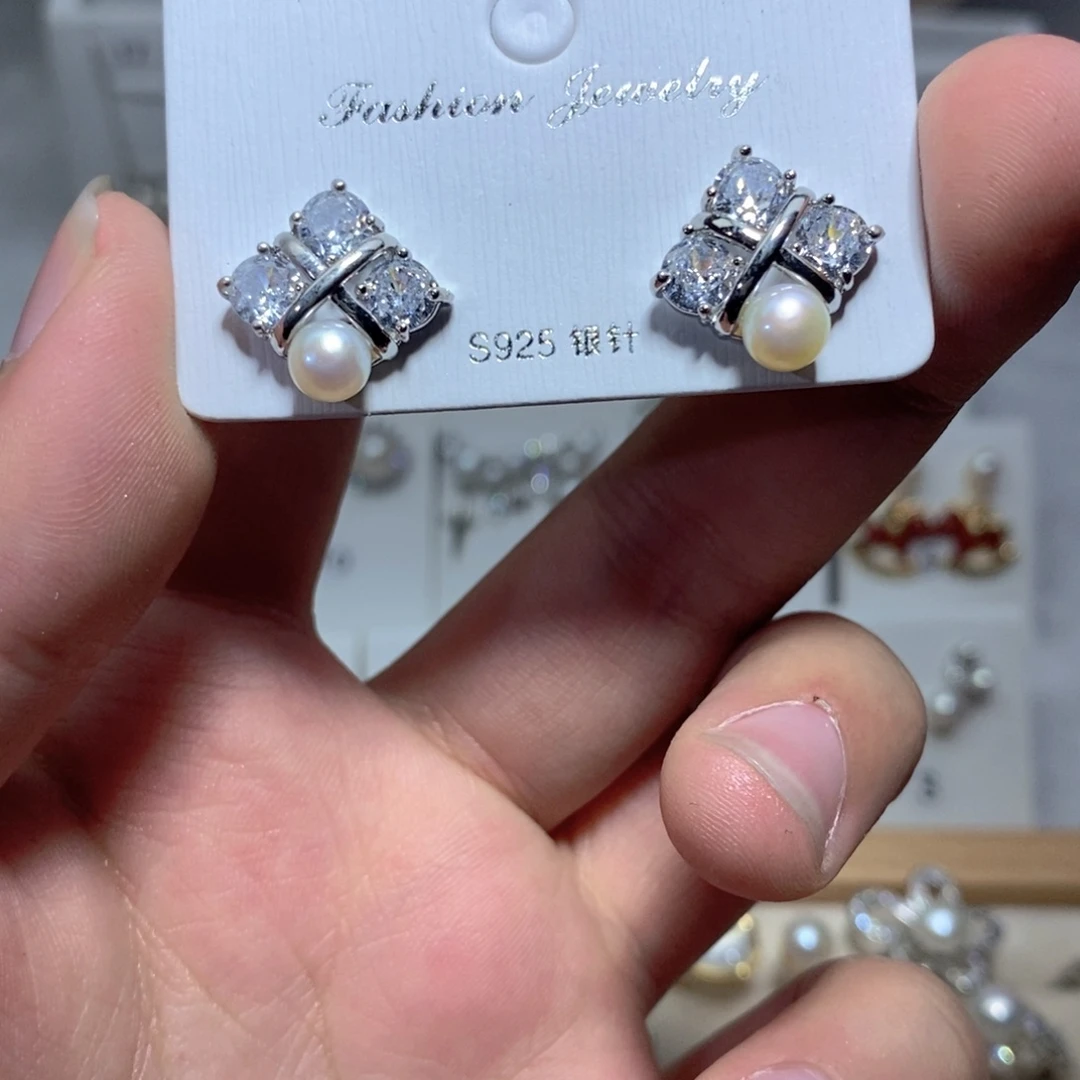 耳饰银S925镶嵌淡水珍珠