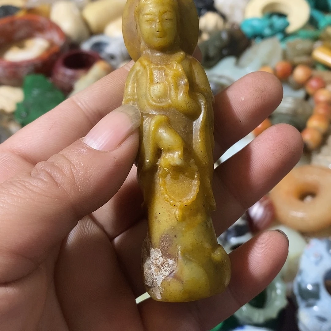 和田玉（糖玉）未镶嵌挂件