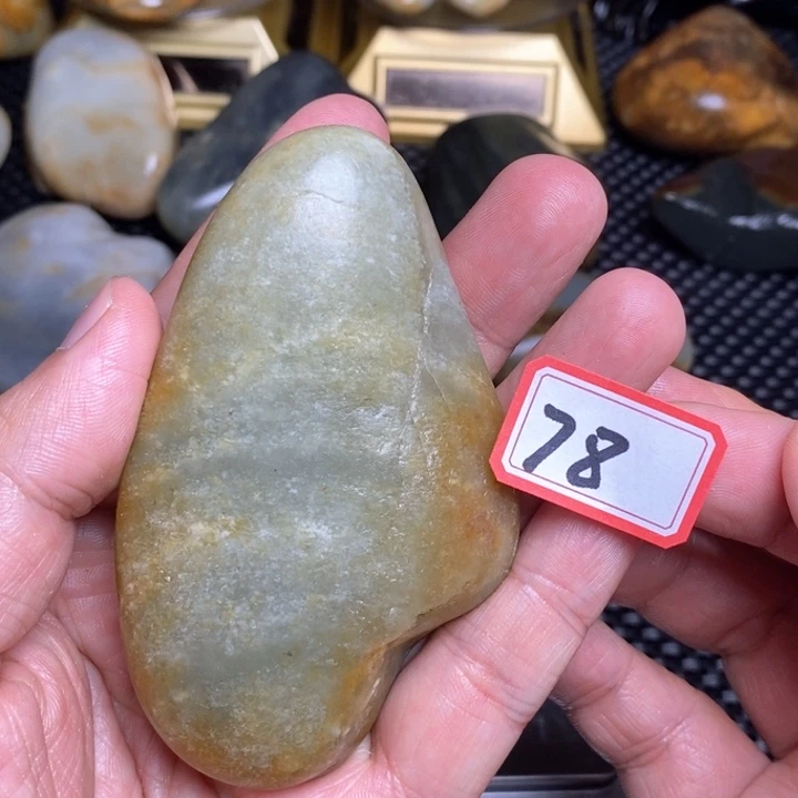 未镶嵌和田玉把件78