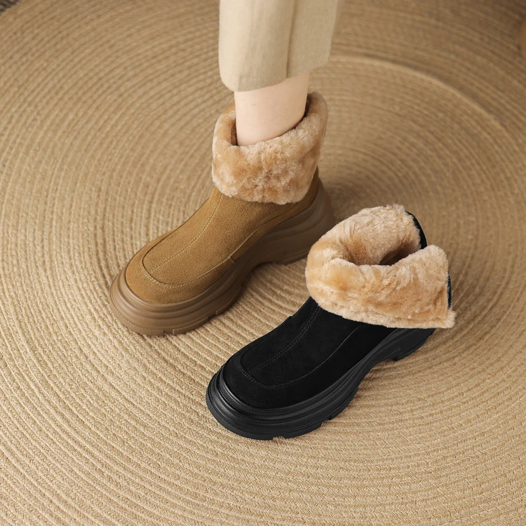 冬季保暖女鞋韩版靴子高帮时尚雪地靴轻职风加绒厚底马丁靴