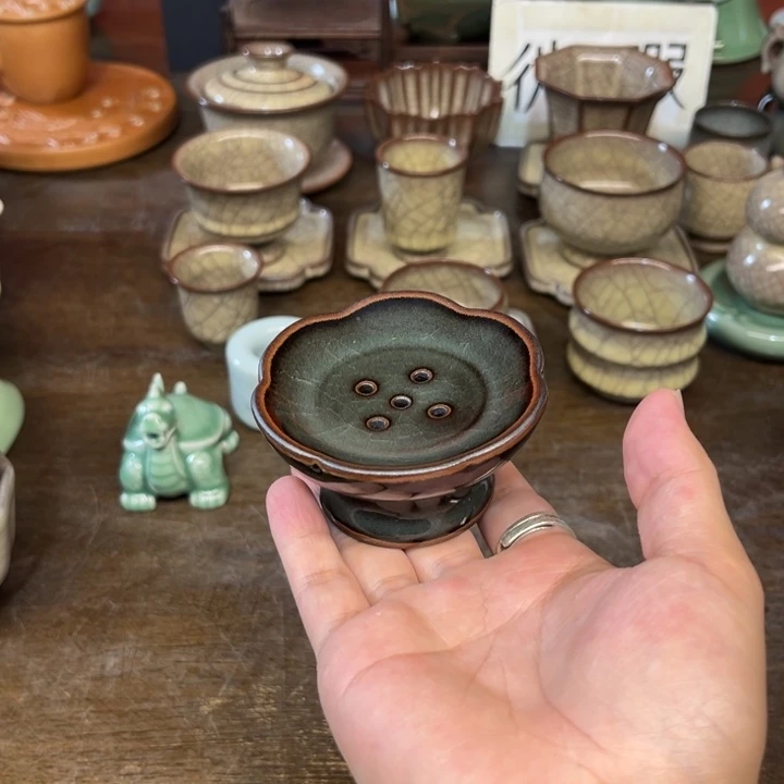 青瓷微瑕浮力特价