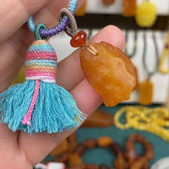 蜜蜡未镶嵌珠宝奇石钥匙扣
