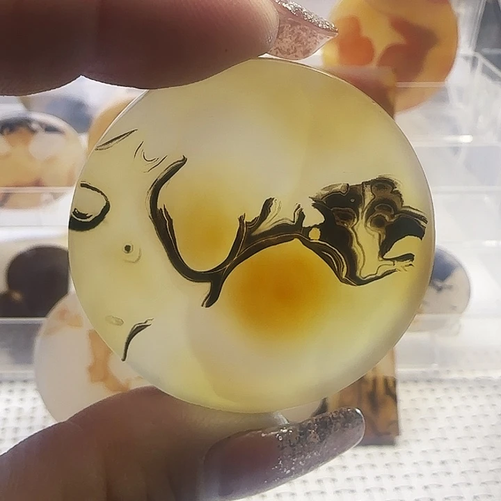 玛瑙/玉髓未镶嵌珠宝奇石