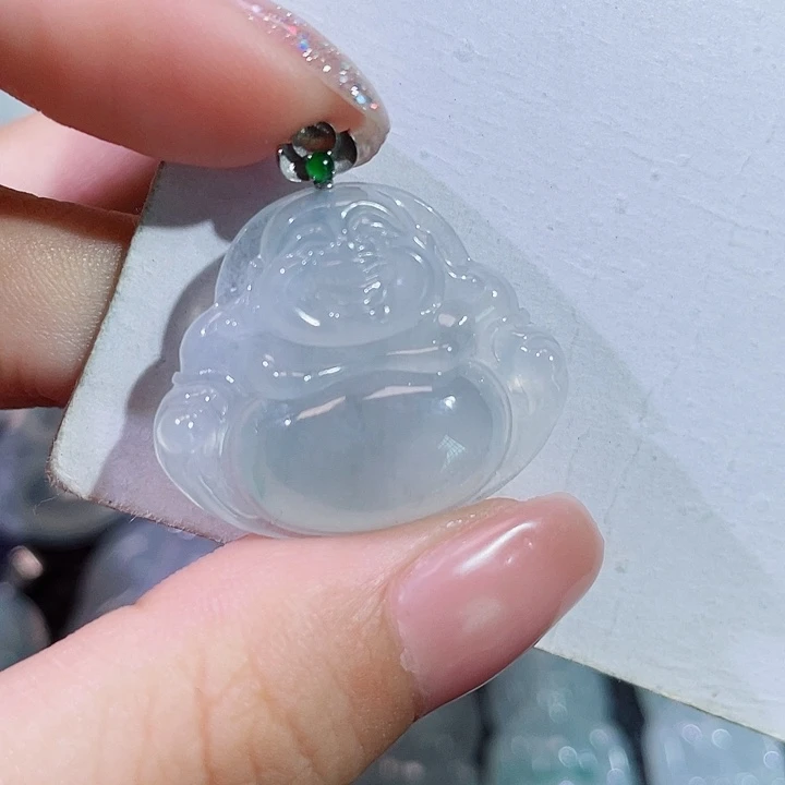 翡翠18K金镶嵌颈饰佛公