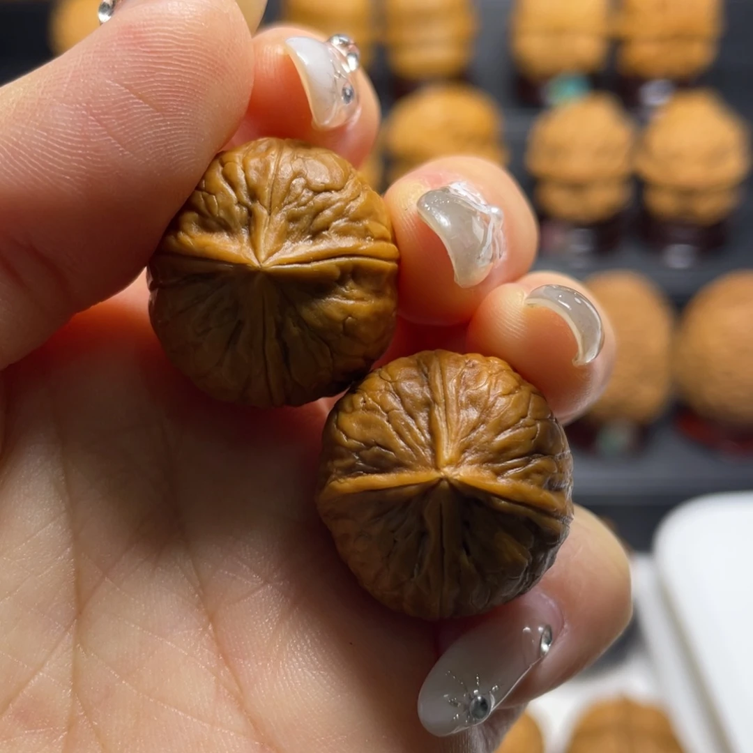 文玩核桃把件Y1四棱24尺