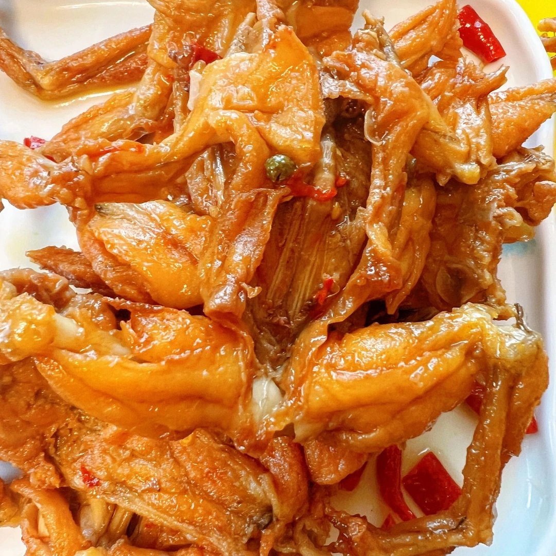 辣卤牛蛙 麻辣鲜香口味独特