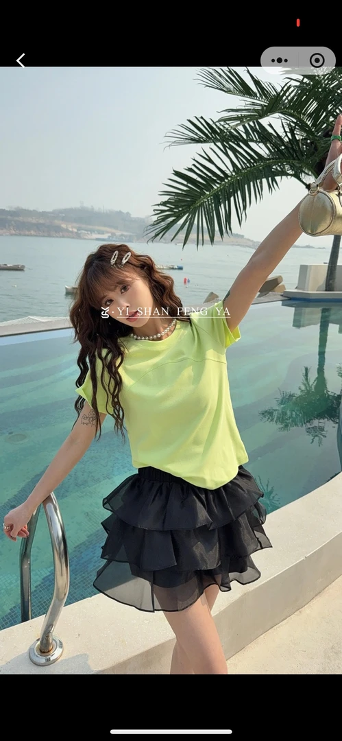 8001简单净版休闲短袖