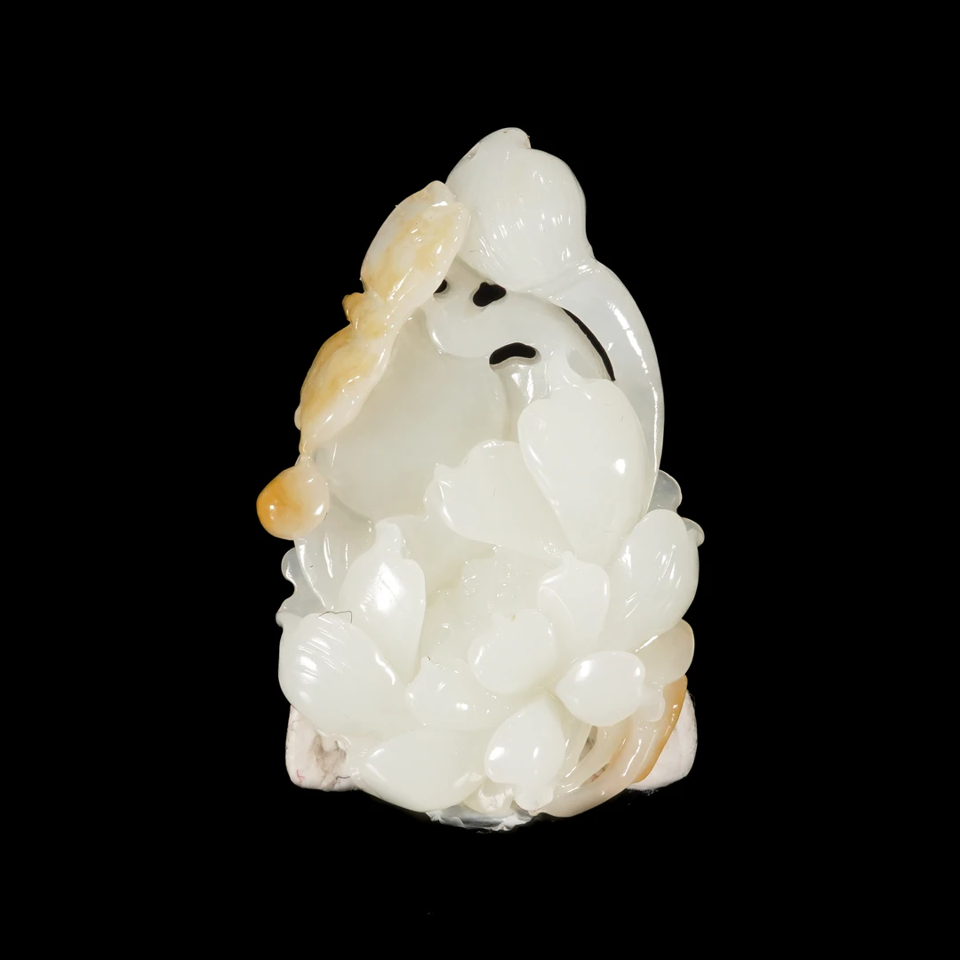 LOT.019和田玉巧雕蝶恋花佩/X4295