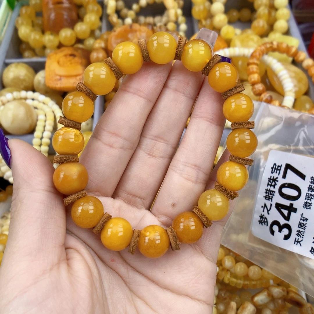 琥珀未镶嵌珠宝奇石11