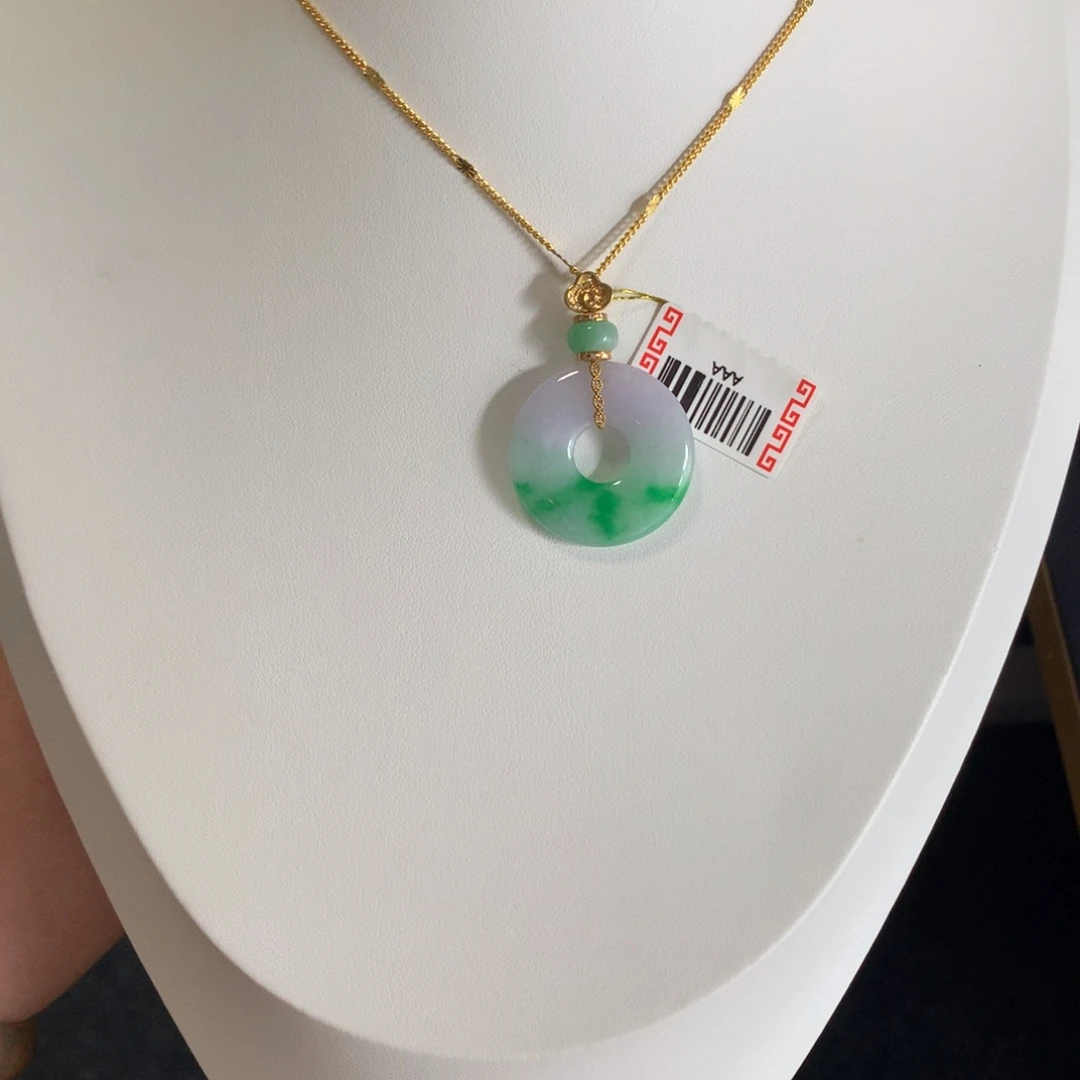 颈饰18K金镶嵌翡翠