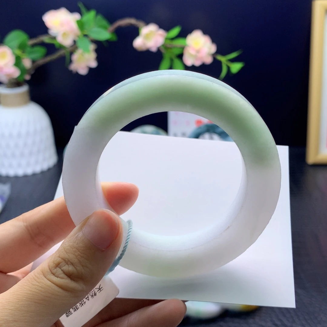 定制翡翠手镯未镶嵌