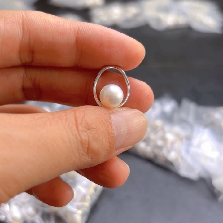 淡水珍珠银S925镶嵌吊坠(不含链)