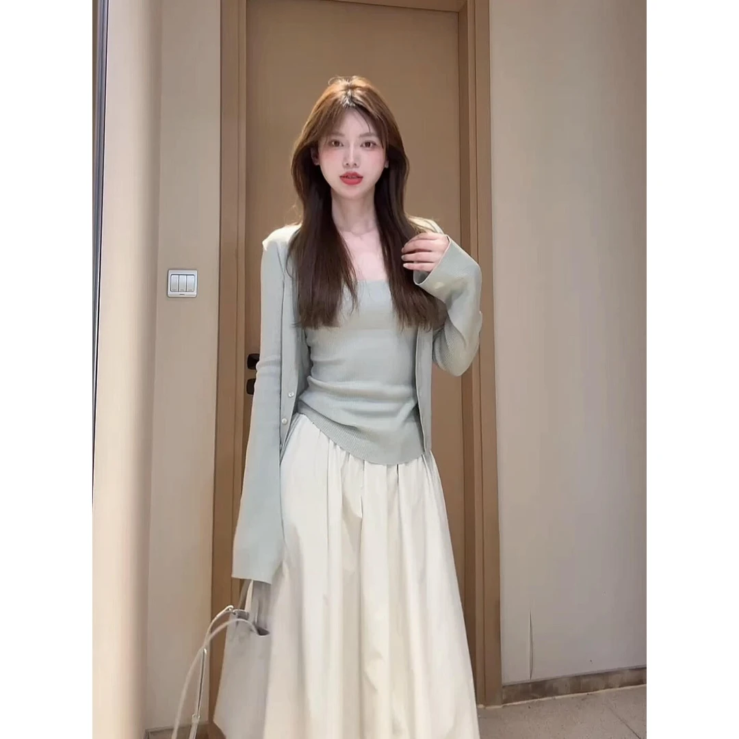 2025独特超好看套装慵懒温柔气质黑色网红针织开衫百搭老钱风女装