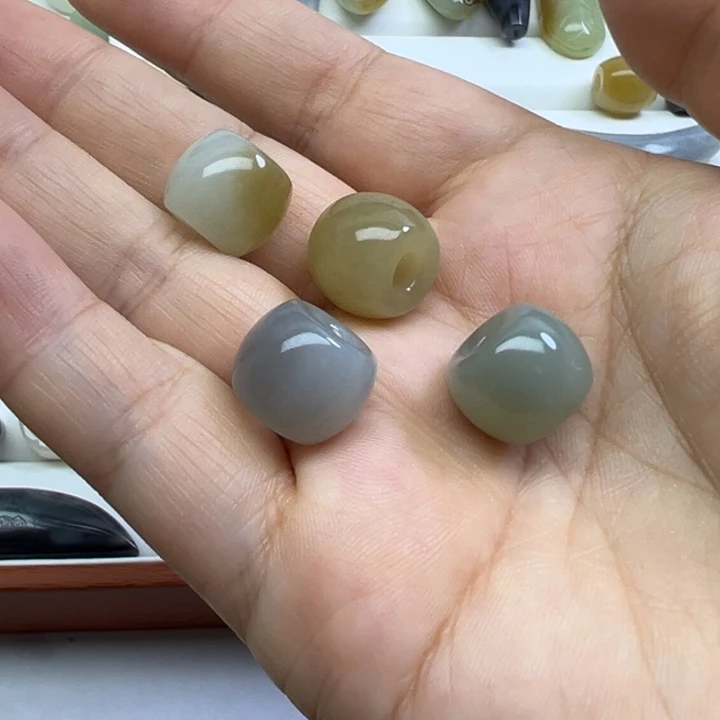 和田玉未镶嵌吊坠(不含链)多样性发货拍了发车