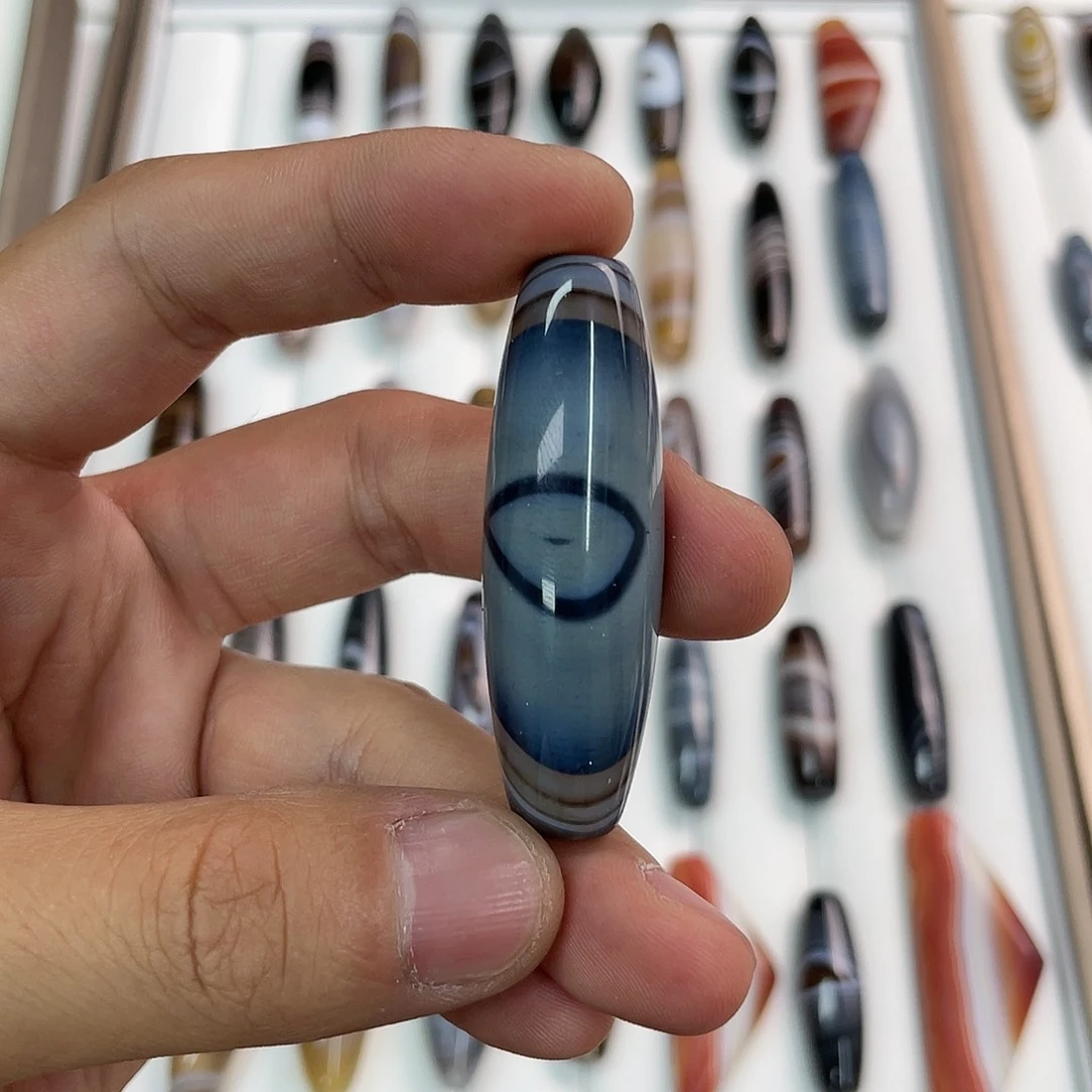 玛瑙/玉髓颈饰未镶嵌企****司