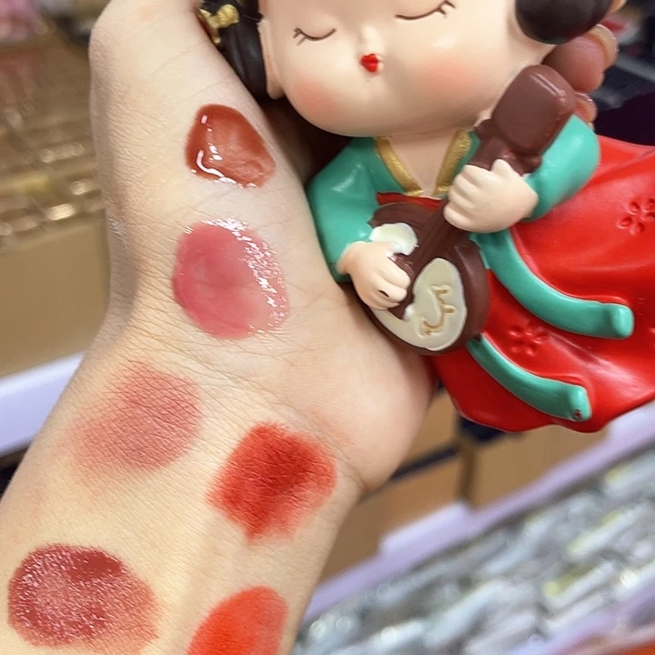 瓷片黑金20春游陶瓷娃娃