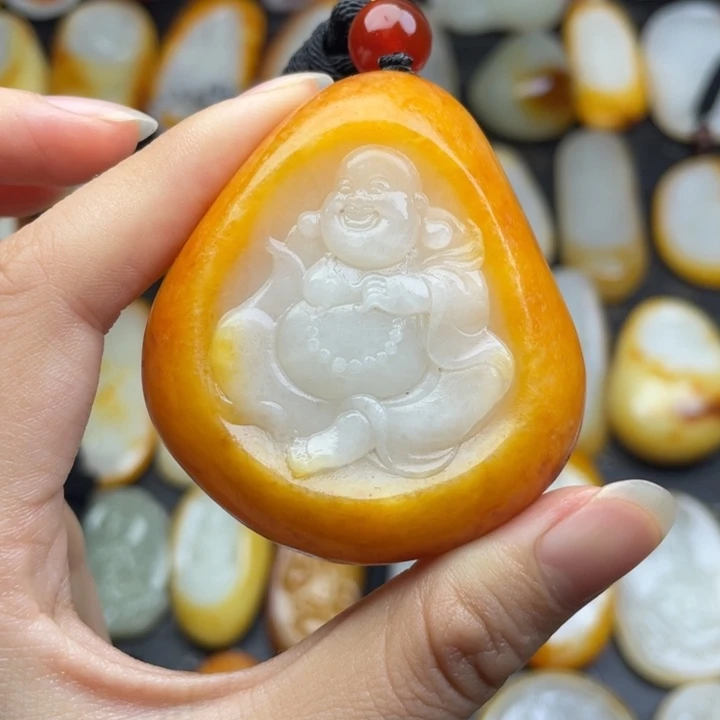 【闪购商品】颈饰未镶嵌和田玉