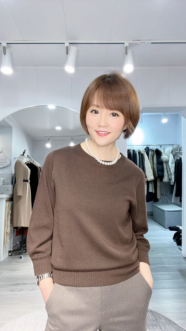 高端薄款8分袖圆领羊毛衫