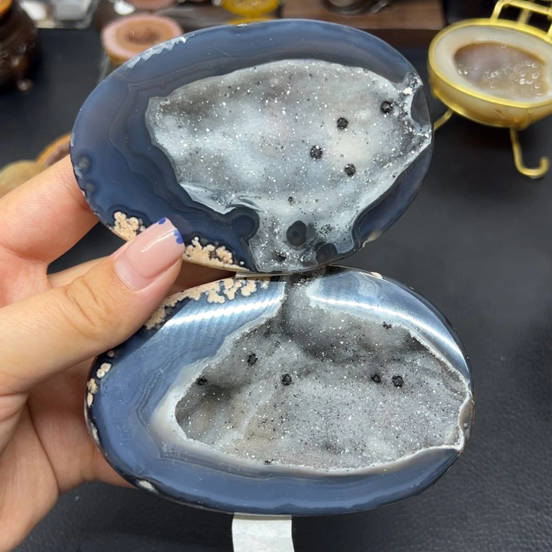 未镶嵌水晶大型摆件（非配饰）