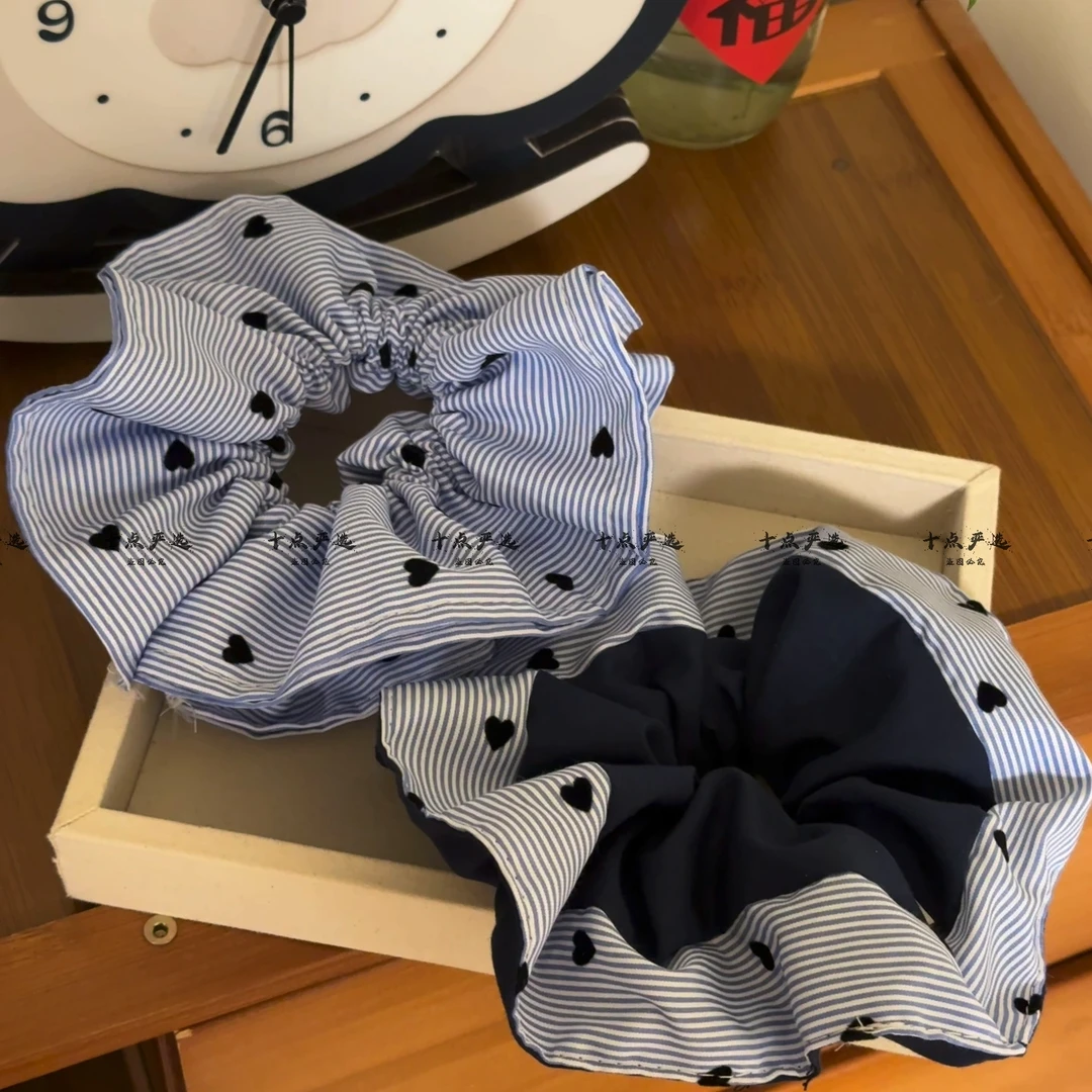 日系海军蓝色系爱心发圈大肠圈女气质百搭丸子头发绳撞色条纹头绳