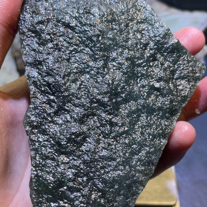 和田玉未镶嵌珠宝半成品