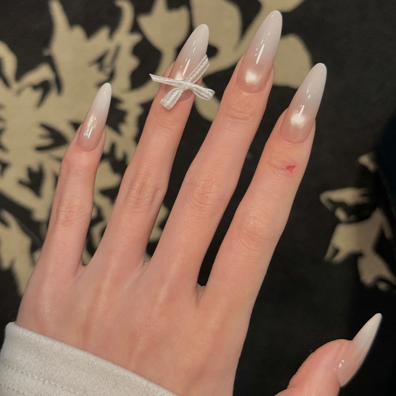 【月光石专属】亮面渐变蕾丝蝴蝶冬季气质显白美甲纯手工穿戴甲