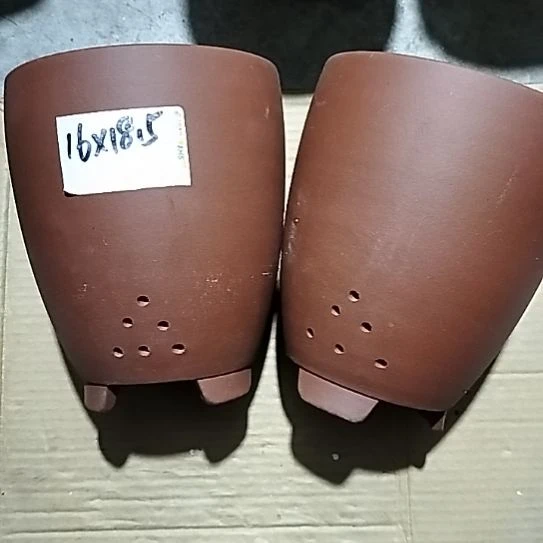 紫砂红泥三角两个