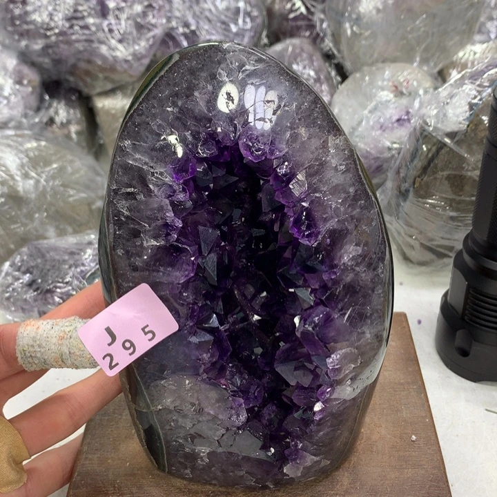 水晶大型摆件（非配饰）未镶嵌