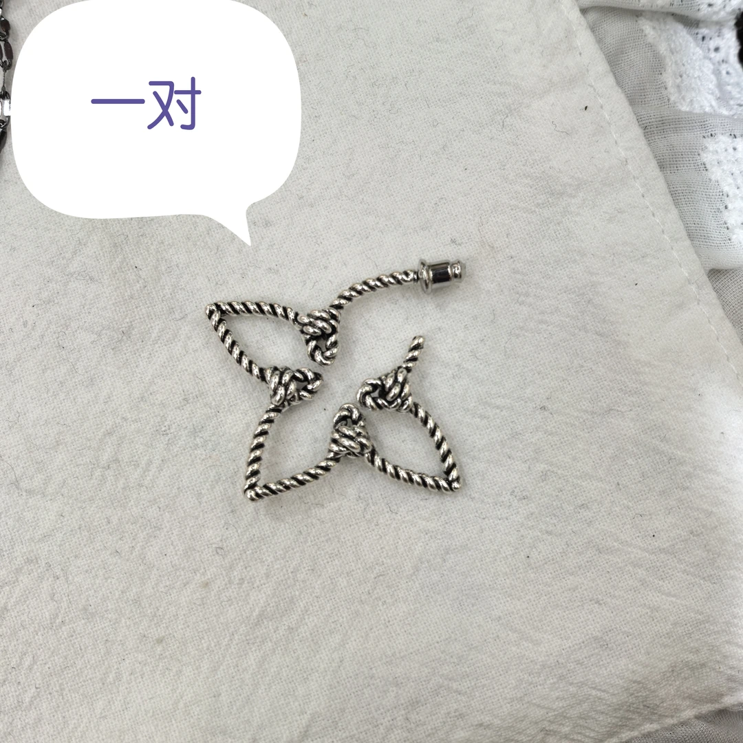 A134银色叶子耳钉耳饰