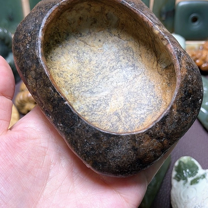 岫岩河磨玉（透闪石质玉）手绳未镶嵌