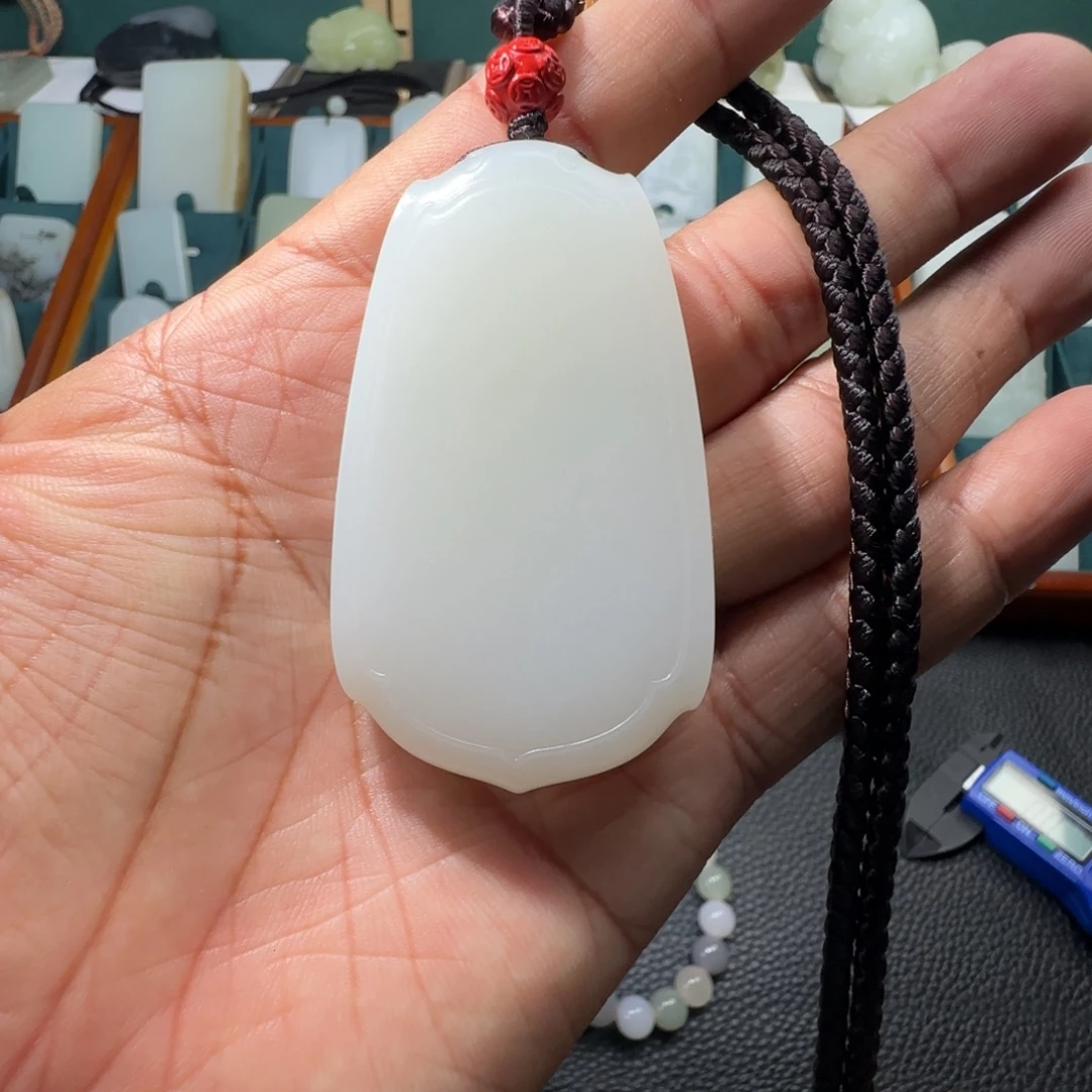 未镶嵌和田玉挂件