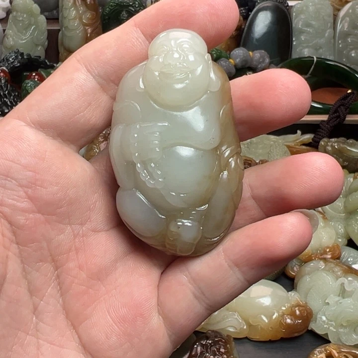 未镶嵌和田玉把件