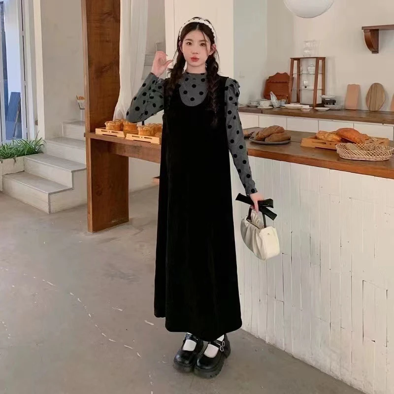 2025秋冬新款孕妇连体裙两件套波点