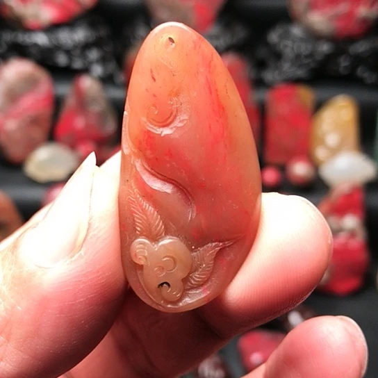 昌化石昌化鸡血石挂件