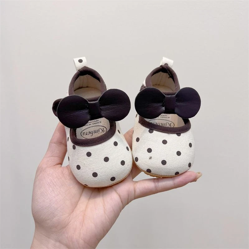 春秋新款波点蝴蝶结软底公主鞋3-6-12月婴儿透气舒适婴幼儿学步鞋
