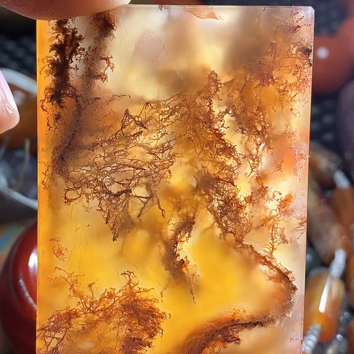 玉***Y玛瑙/玉髓未镶嵌颈饰