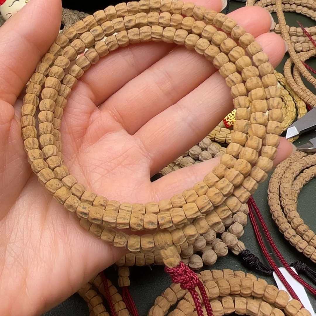 柏香籽/百香籽吊坠