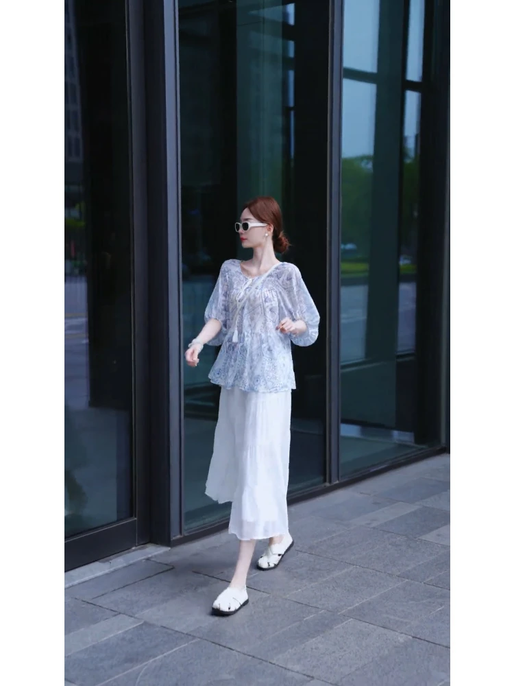 夏季套装女2025新款法式复古气质碎花短袖上衣搭显瘦半身裙两件套