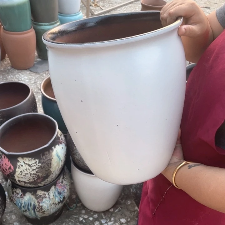 紫砂花盆口27高32瑕疵瑕疵