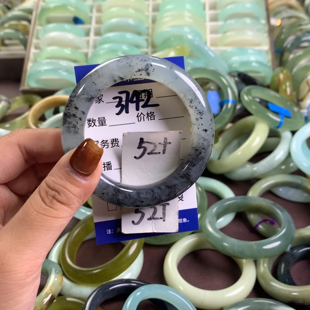 未镶嵌蛇纹石玉手镯3742