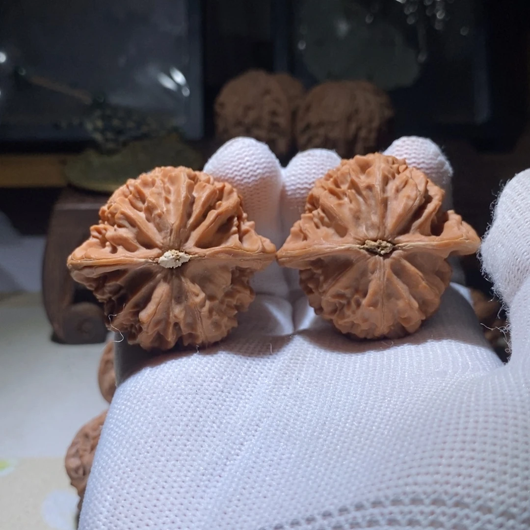 洛***基吊坠文玩核桃宫灯43